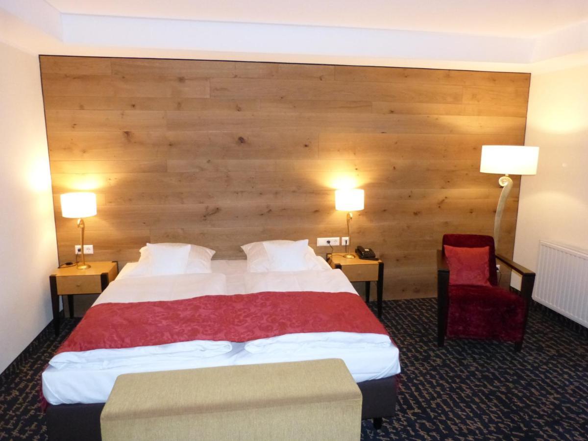 Hotel Roshop Barnstorf Exteriör bild